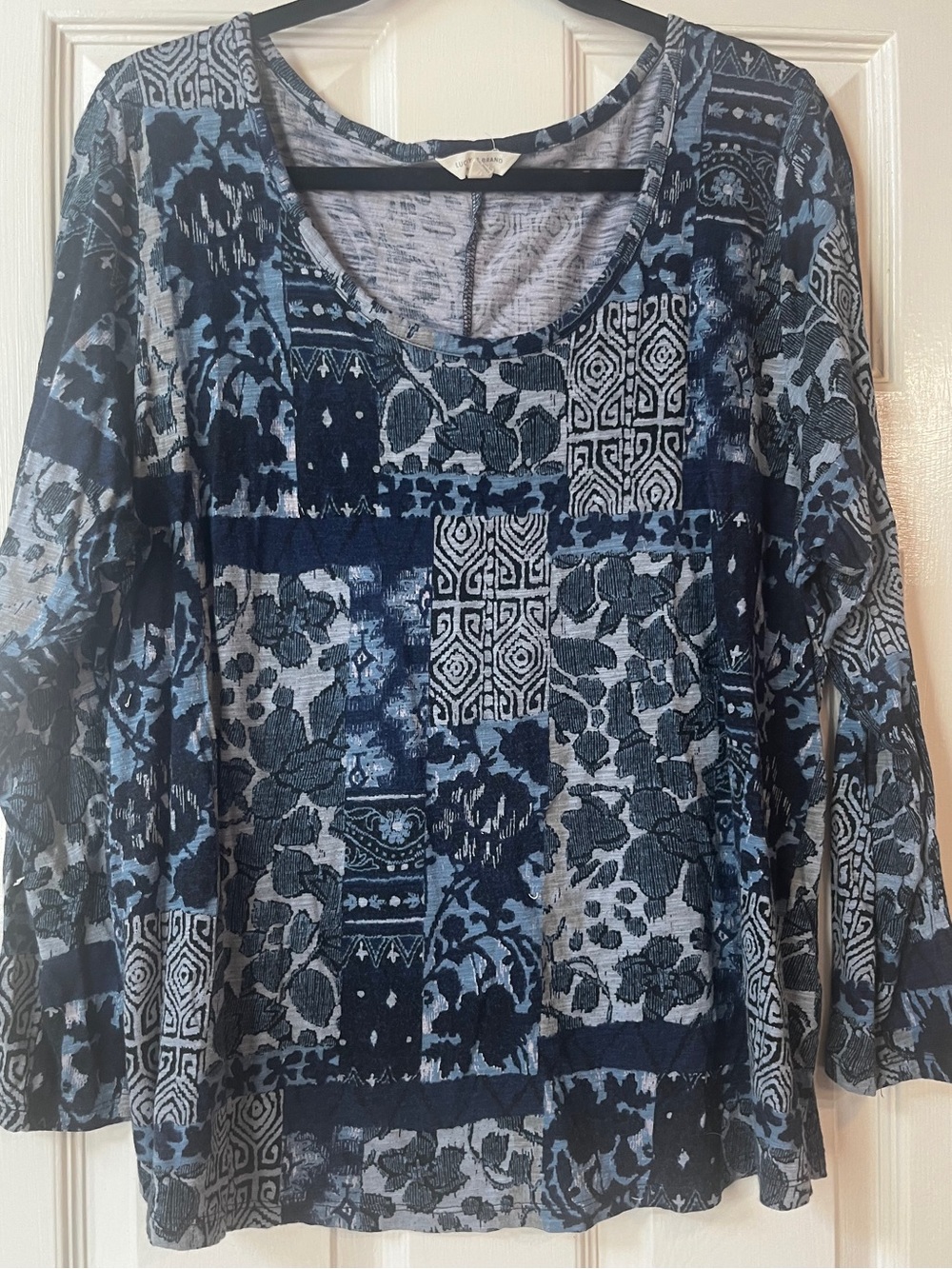 Lucky Brand Blue Patterned Long Sleeve Scoop Neck Top